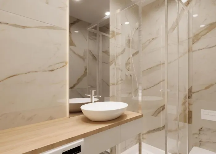 Orange Coast Nocleg ze śniadaniem